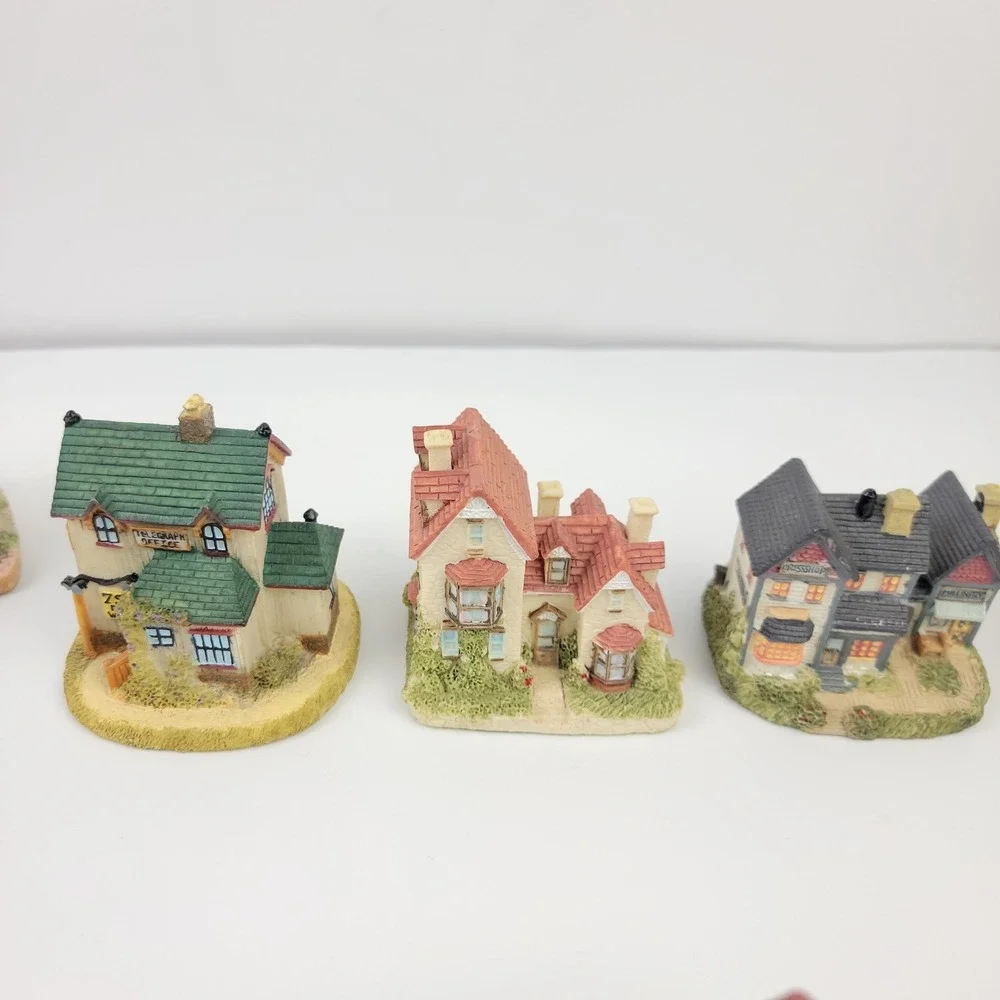 Liberty Falls Americana Collection Lot of 18 Miniature Village Buildings Boxed